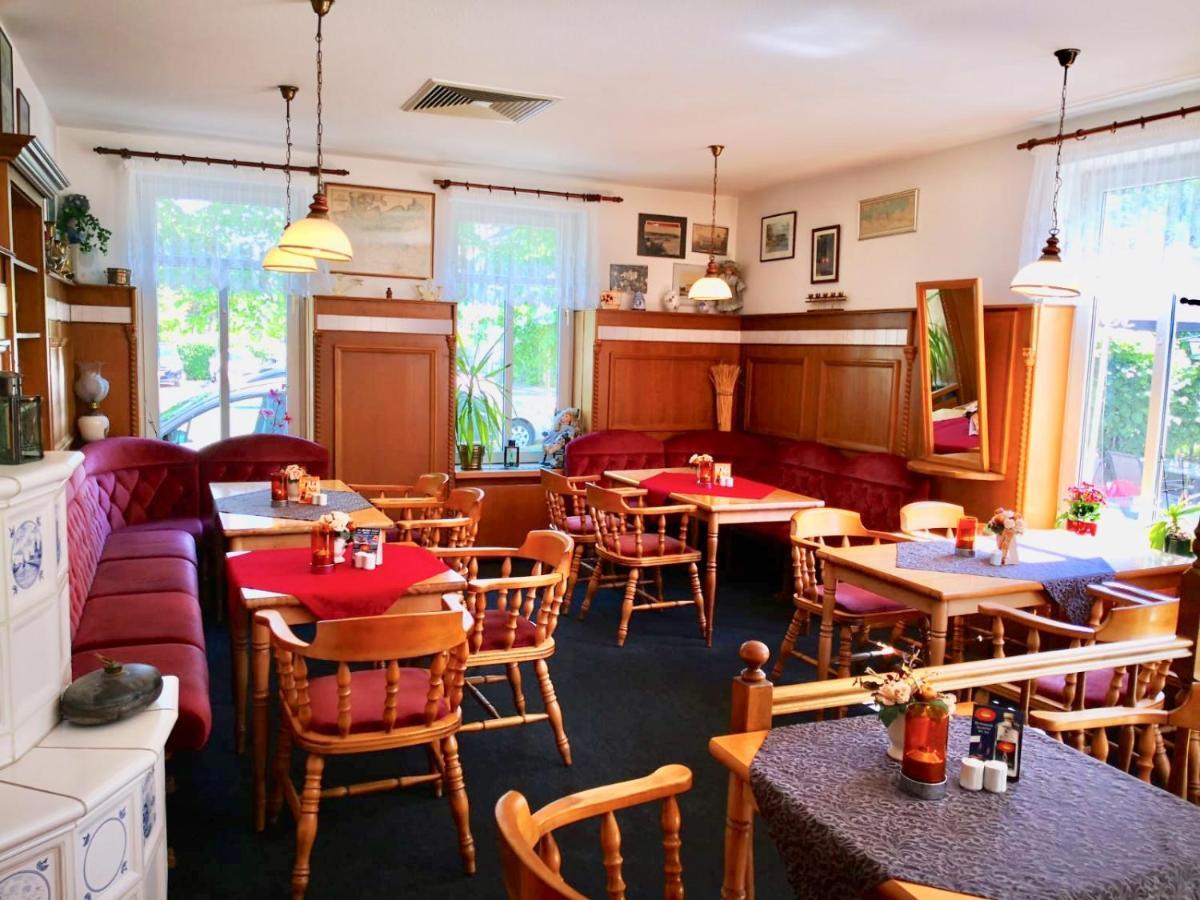 Hotel Villa Froehlich Baabe Extérieur photo